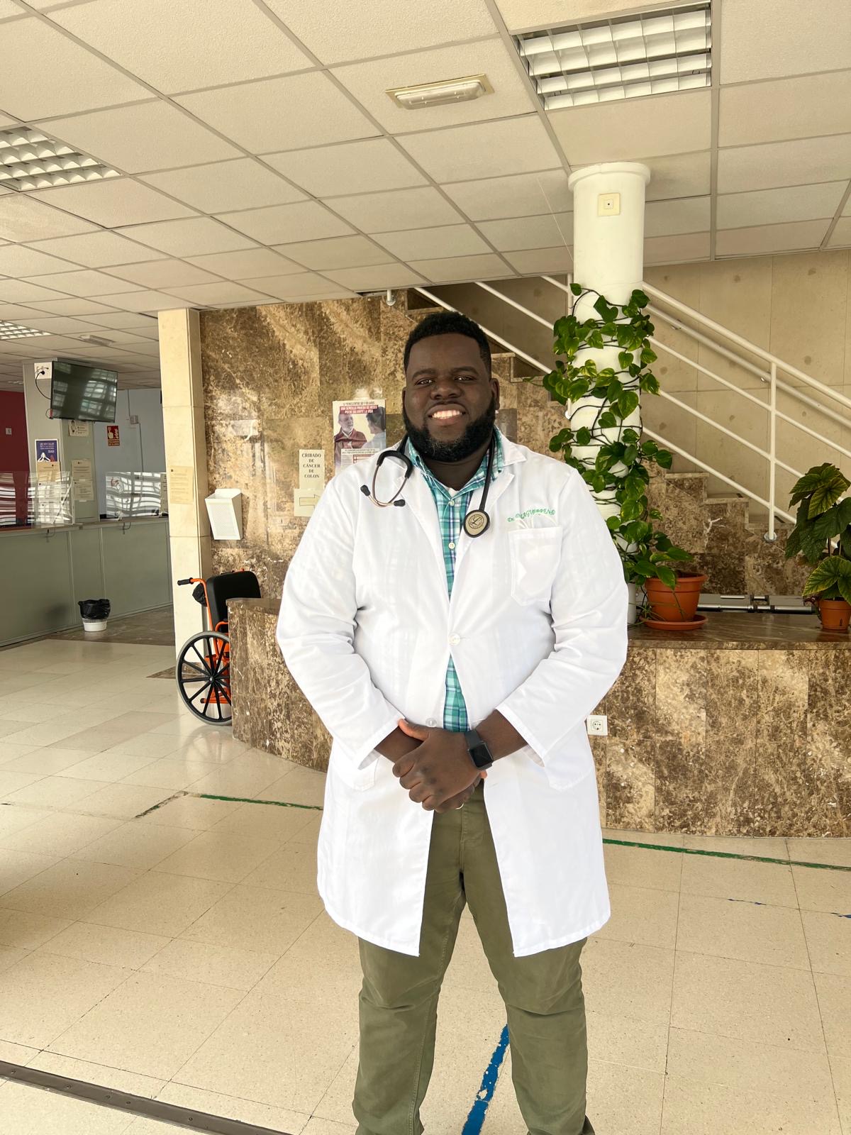 Dr. Dimy Laguerre